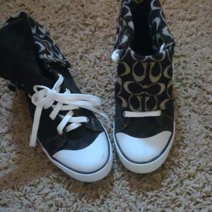 Cute ladies Coach lace ups